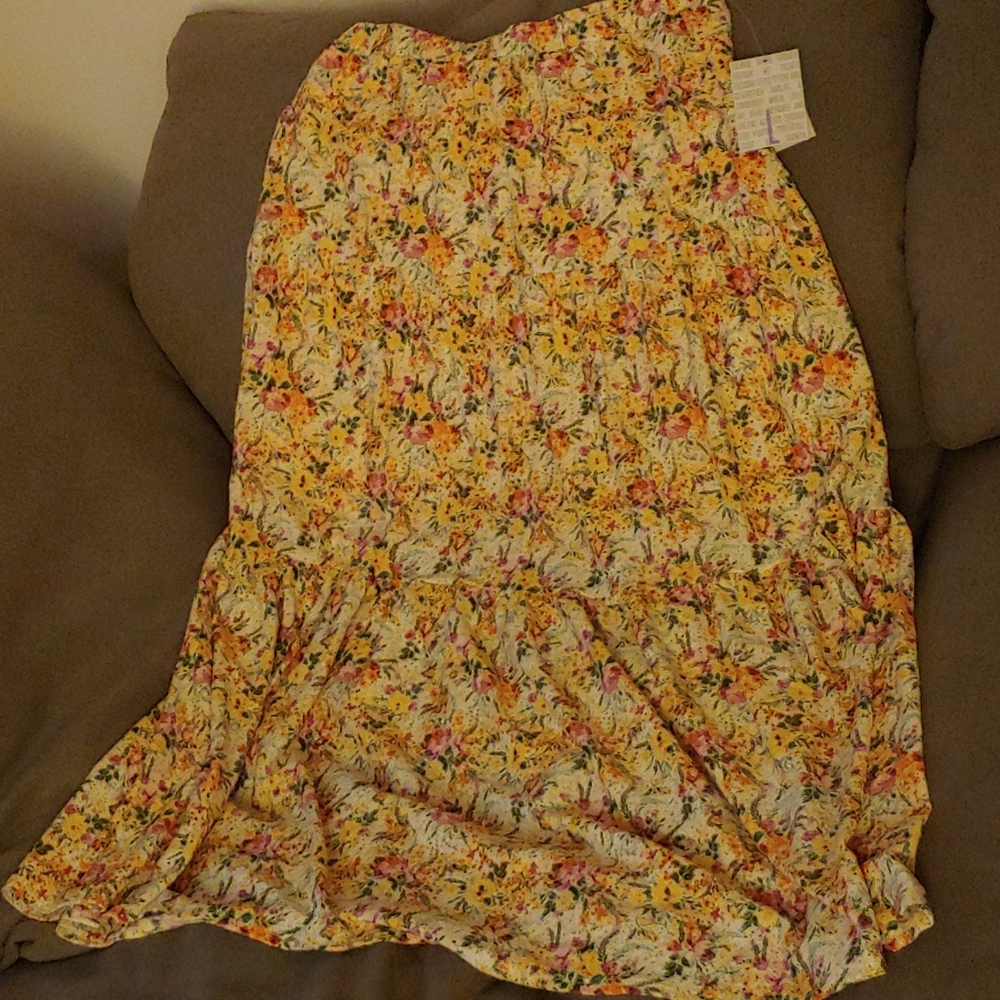 Lularoe eyelet poppy maxi skirt